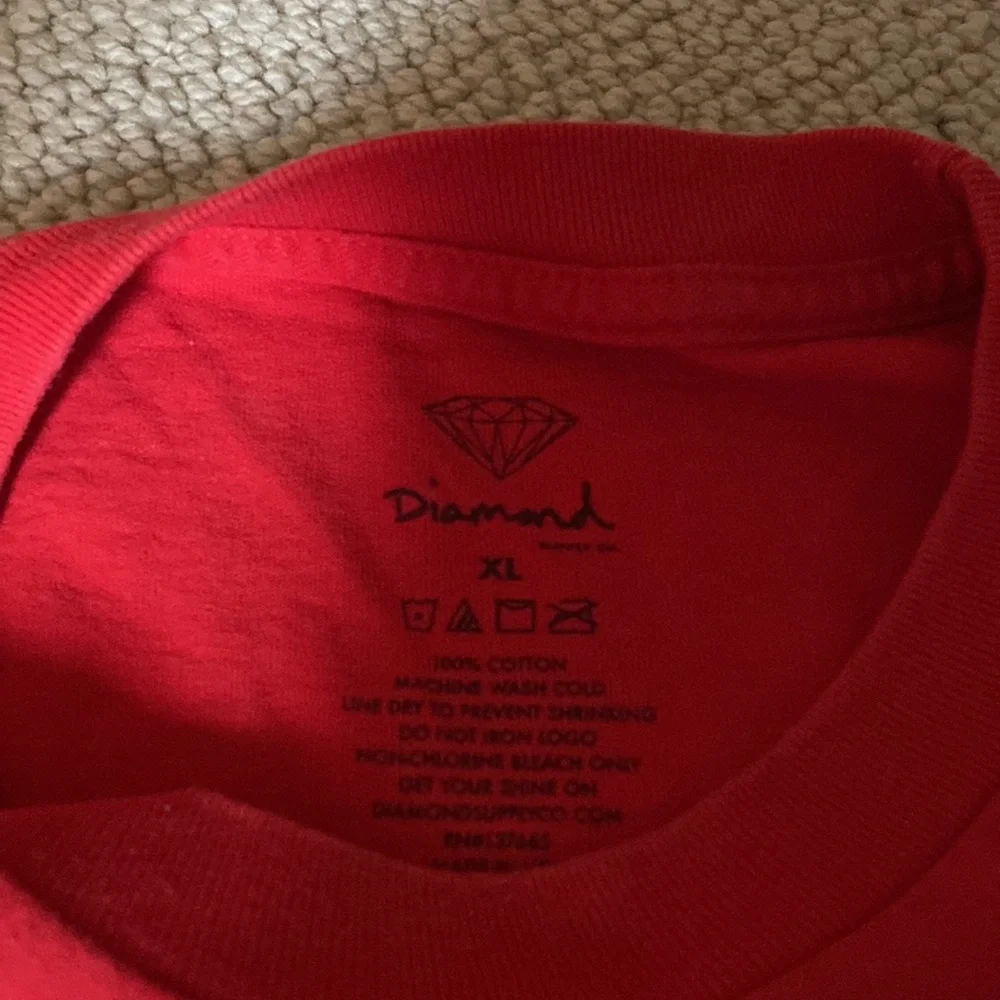 Tshirt. - Picture 3 of 4